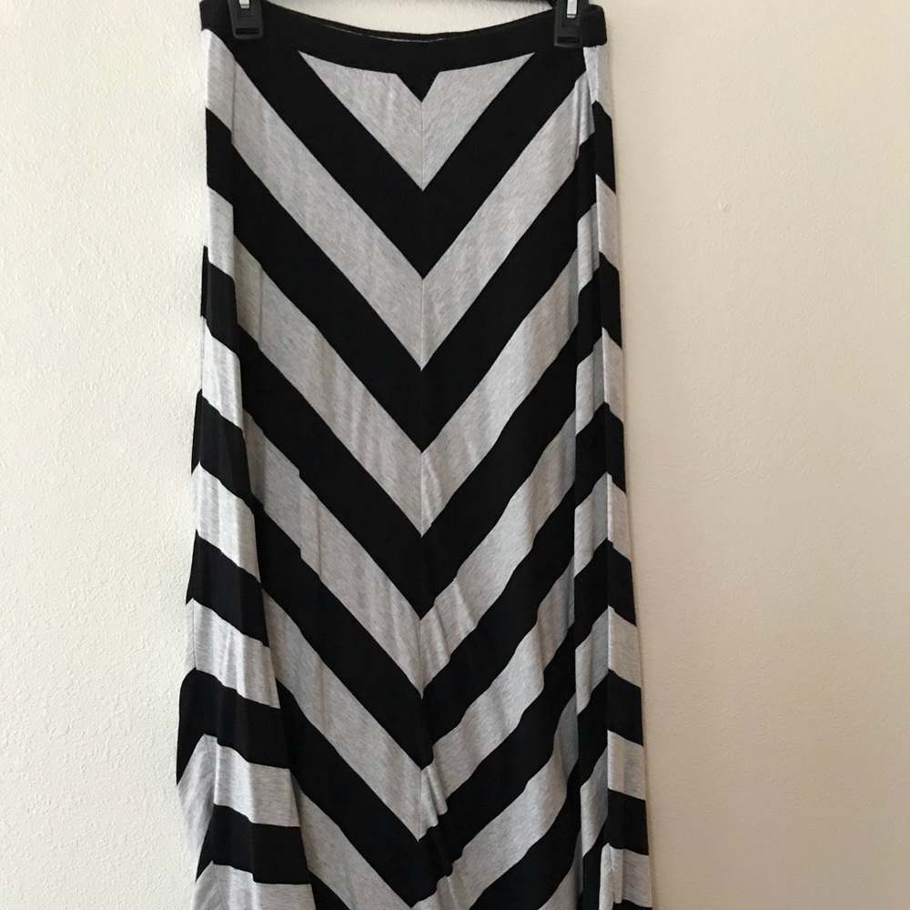 Small Lauren Conrad Stripe Maxi Skirt